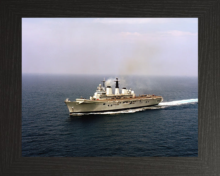 HMS Invincible R05 | Photo Print | Framed Print | Invincible Class | Aircraft Carrier | Royal Navy Hampshire Prints