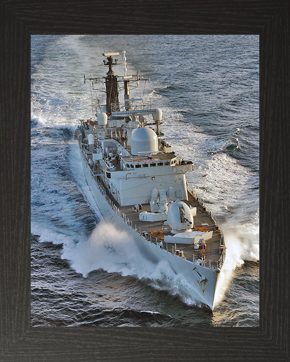 HMS Liverpool D92 | Photo Print | Framed Print | Poster | Type 42 | Destroyer | Royal Navy Hampshire Prints