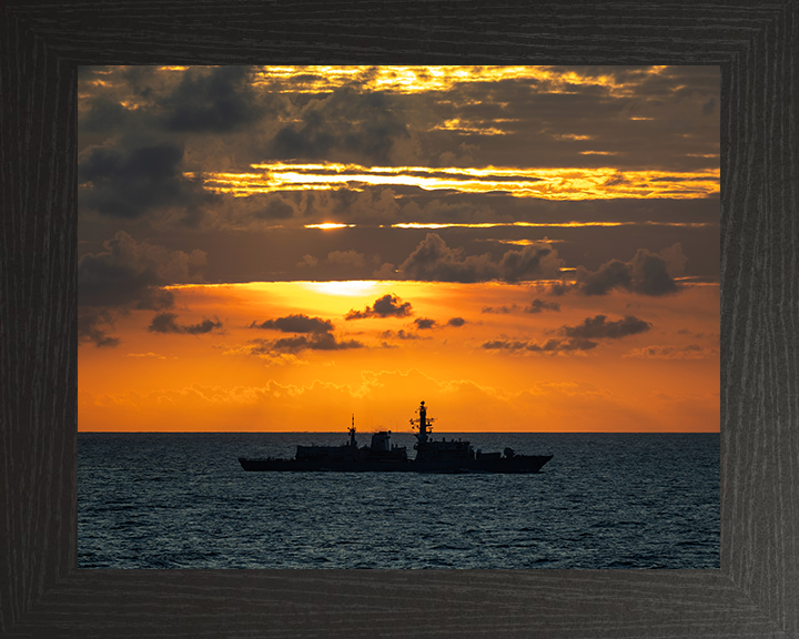 HMS Richmond (F239) Photo Print - At Sunset 2025 - Royal Navy Type 23 Frigate Hampshire Prints 10 x 8 Black Frame No