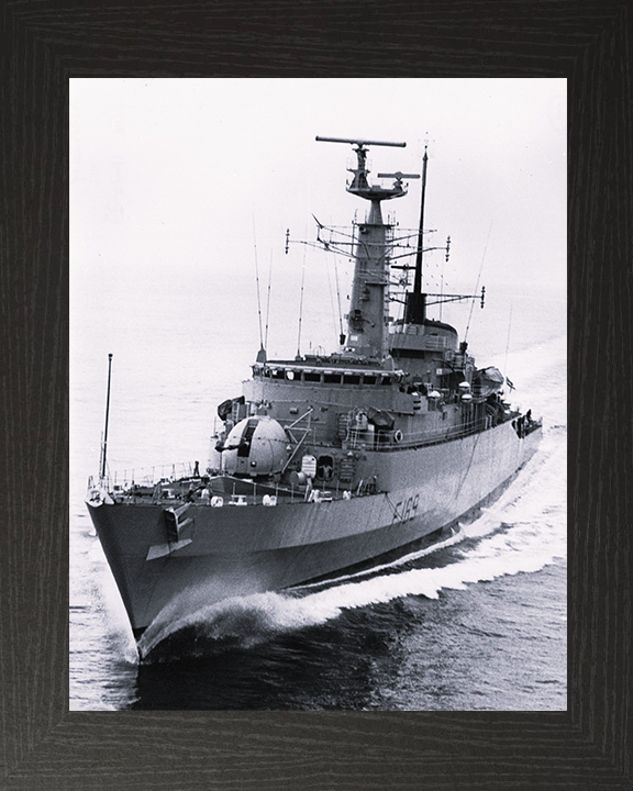 HMS Amazon (F169) Royal Navy Type 21 Frigate Sea Trials 1973 Photo Print Wall Art Decor Posters, Prints, & Visual Artwork Hampshire Prints 10 x 8 Black Frame No
