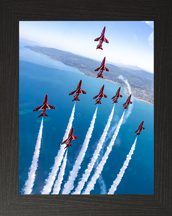 RAF Red Arrows Vertical Climb Photo Print - Royal Air Force Aircraft Hampshire Prints 10 x 8 Black Frame No