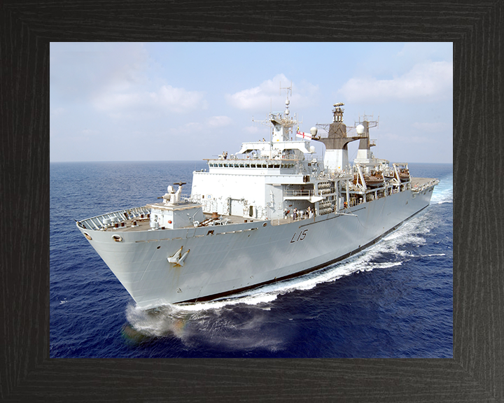 HMS Bulwark (L15) Royal Navy Albion Class Amphibious Ship Operation Highbrow 2006 Photo Print Wall Art Decor Posters, Prints, & Visual Artwork Hampshire Prints 10 x 8 Black Frame No