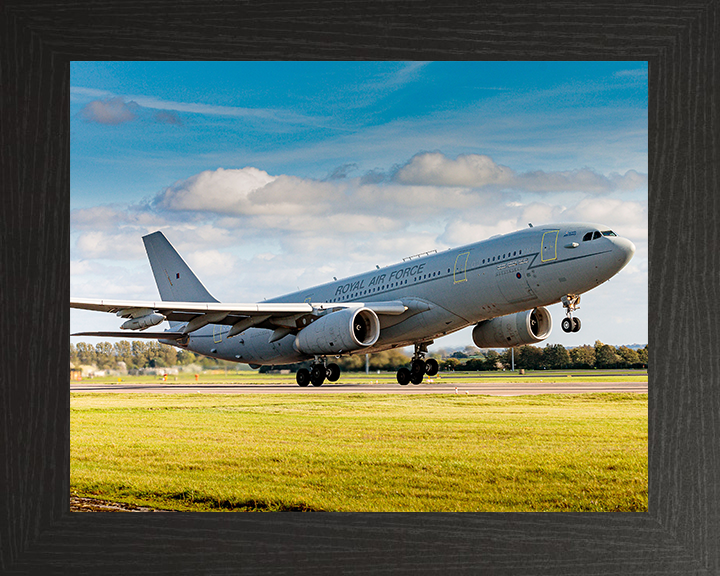 RAF Voyager aircraft Taking off Photo Print - Royal Air Force Aircraft Hampshire Prints 10 x 8 Black Frame No