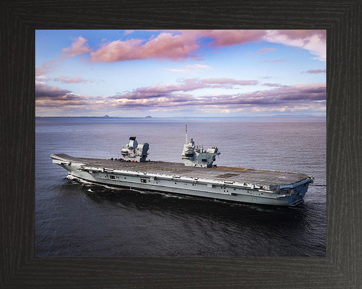 HMS Prince of Wales R09 | Photo Print | Framed Print | Queen Elizabeth Class | Aircraft Carrier | Royal Navy Hampshire Prints