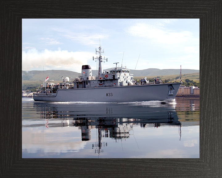 HMS Brocklesby (M33) Royal Navy Hunt Class Mine Warfare Vessel Starboard Side Reflections Photo Print Wall Art Decor Posters, Prints, & Visual Artwork Hampshire Prints 10 x 8 Black Frame No
