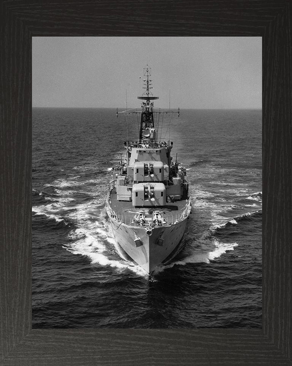 HMS Diamond (D35) Photo Print - At Sea 1961 - Royal Navy Daring Class Destroyer Posters, Prints, & Visual Artwork Hampshire Prints 10 x 8 Black Frame No