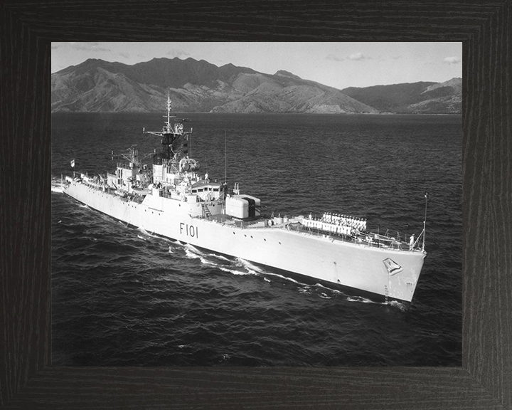 HMS Yarmouth (F101) Photo Print - High Starboard View - Royal Navy Rothesay Class Frigate