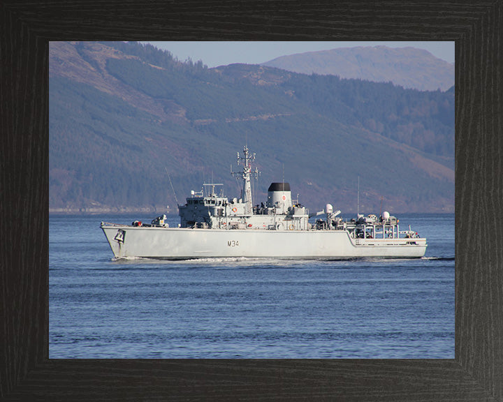 HMS Middleton M34 | Photo Print | Framed Print | Hunt Class | Mine Warfare Vessel | Royal Navy Hampshire Prints