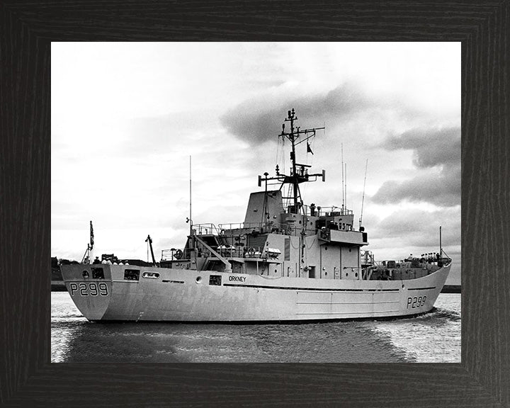 HMS Orkney P299 Royal Navy Island class patrol vessel Photo Print or Framed Print - Hampshire Prints