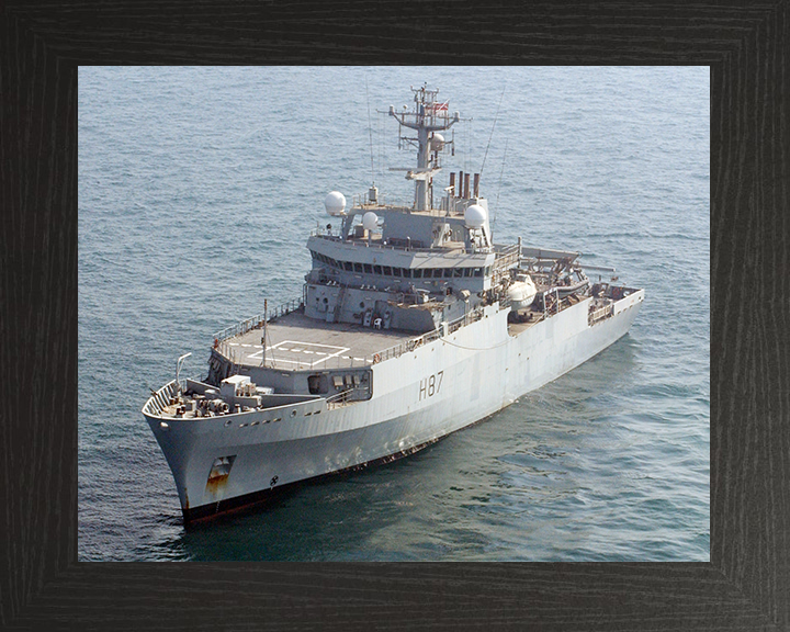 HMS Echo (H87) Royal Navy Echo Class Survey Vessel High Port Bow View Photo Print Wall Art Decor Posters, Prints, & Visual Artwork Hampshire Prints 10 x 8 Black Frame No