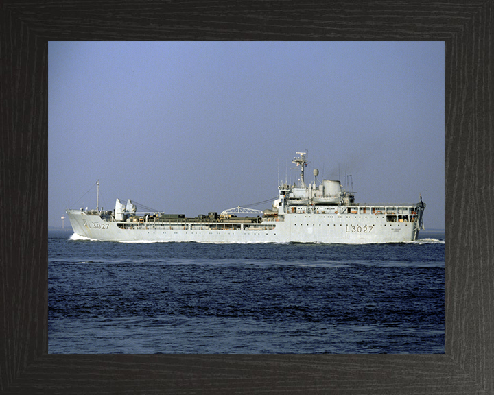 RFA Sir Geraint (L3027) Photo Print - Port Beam View - Royal Fleet Auxiliary Round Table Class Ship Hampshire Prints 10 x 8 Black Frame No