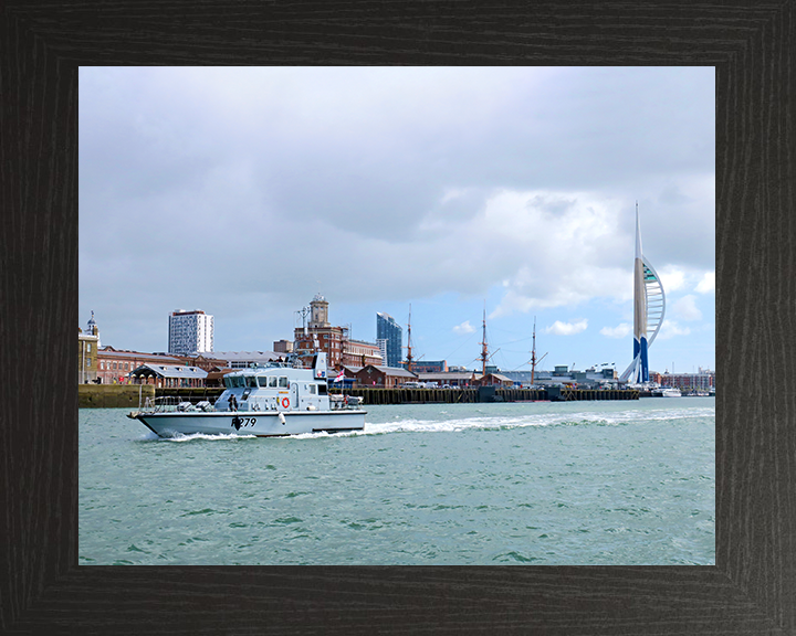 HMS Blazer (P279) Royal Navy Archer Class P2000 Patrol Vessel Portsmouth Return 2019 Photo Print Wall Art Decor Posters, Prints, & Visual Artwork Hampshire Prints 10 x 8 Black Frame No