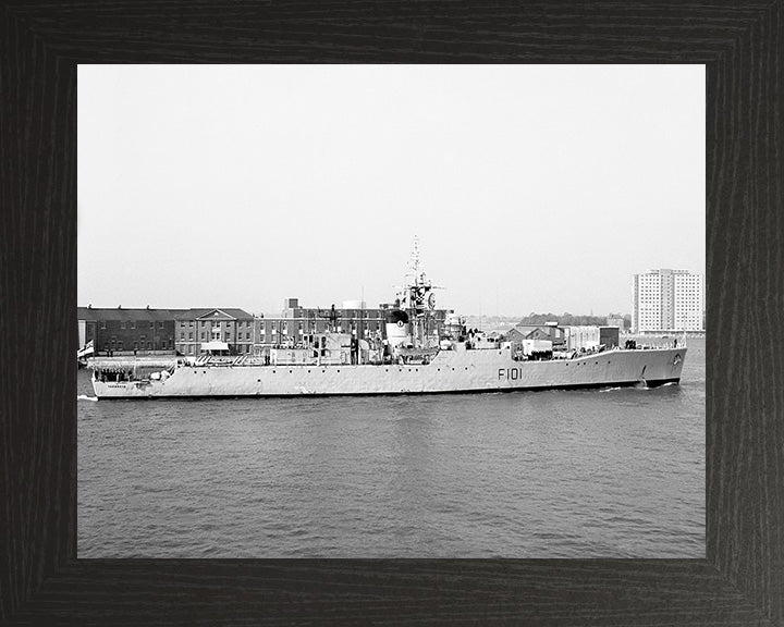 HMS Yarmouth F101 | Photo Print | Framed Print | Rothesay Class | Frigate | Royal Navy Hampshire Prints