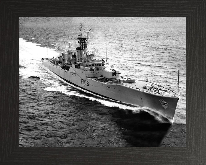 HMS Londonderry F108 Royal Navy Rothesay class frigate Photo Print or Framed Print - Hampshire Prints