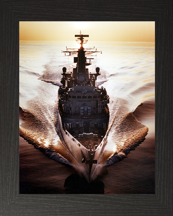 HMS Boxer (F92) Royal Navy Type 22 Frigate At Sunset 1997 Photo Print Wall Art Decor Posters, Prints, & Visual Artwork Hampshire Prints 10 x 8 Black Frame No