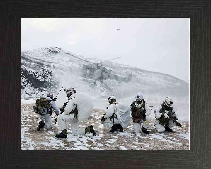 Royal Marines With Wildcat Helicopter in Norway Photo Print 40 Commando Wall Art Military Decor Posters, Prints, & Visual Artwork Hampshire Prints 10 x 8 Black Frame No