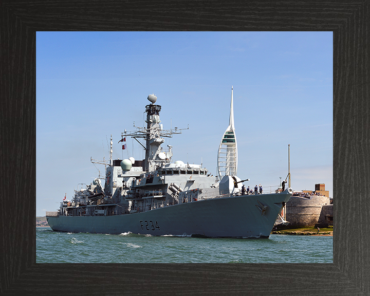 HMS Iron Duke (F234) Photo Print - Leaving Portsmouth 2014 - Royal Navy Type 23 Frigate Hampshire Prints 10 x 8 Black Frame No