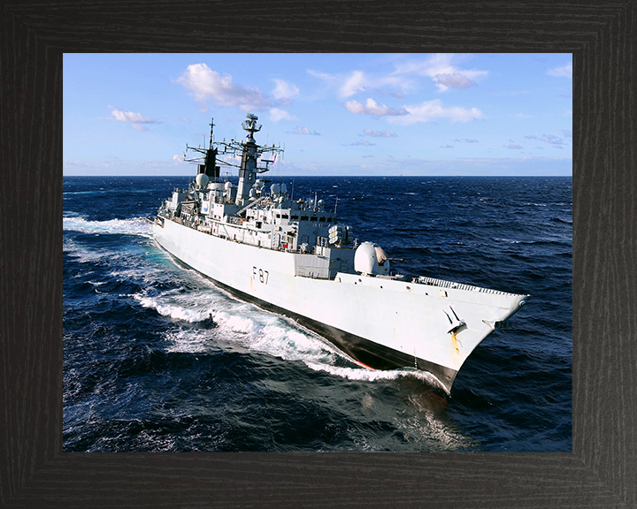 HMS Chatham (F87) Royal Navy Type 22 Frigate Gulf of Aden 2010 Photo Print Wall Art Decor Posters, Prints, & Visual Artwork Hampshire Prints 10 x 8 Black Frame No