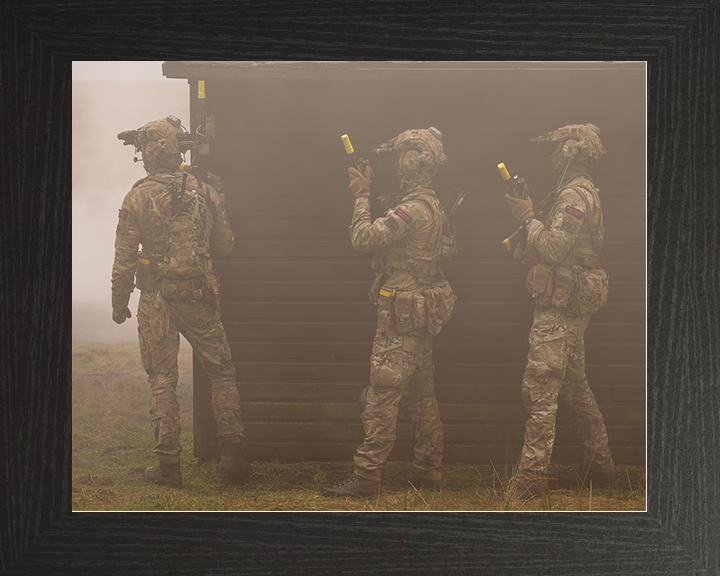 Royal Marines Commandos Through the Mist 2026 Photo Print 42 Commando Wall Art Military Decor Posters, Prints, & Visual Artwork Hampshire Prints 10 x 8 Black Frame No