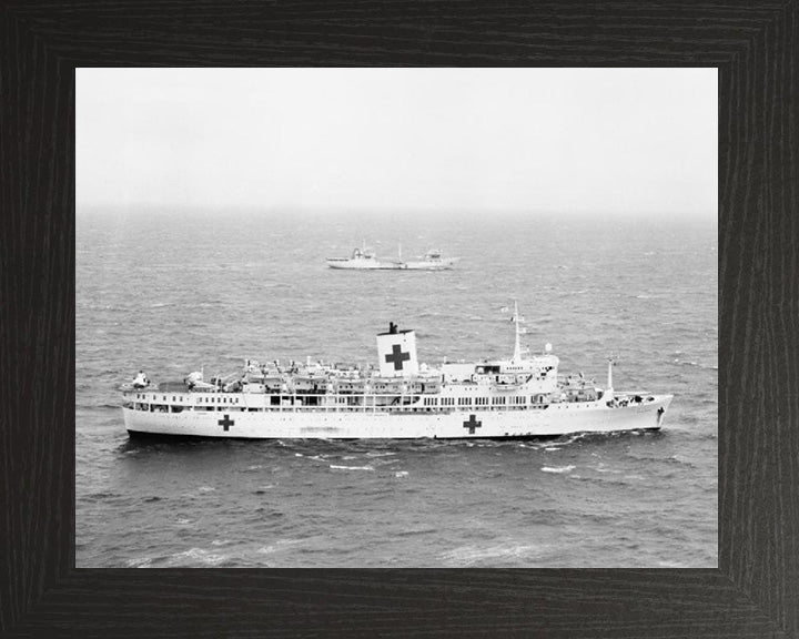 SS Uganda | Photo Print | Framed Print | Poster | Hospital Ship | Royal Navy Hampshire Prints