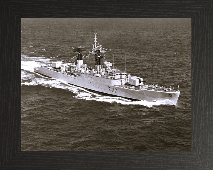 HMS Jaguar (F37) Photo Print - At Sea 1972 - Royal Navy Leopard Class Frigate Hampshire Prints 10 x 8 Black Frame No