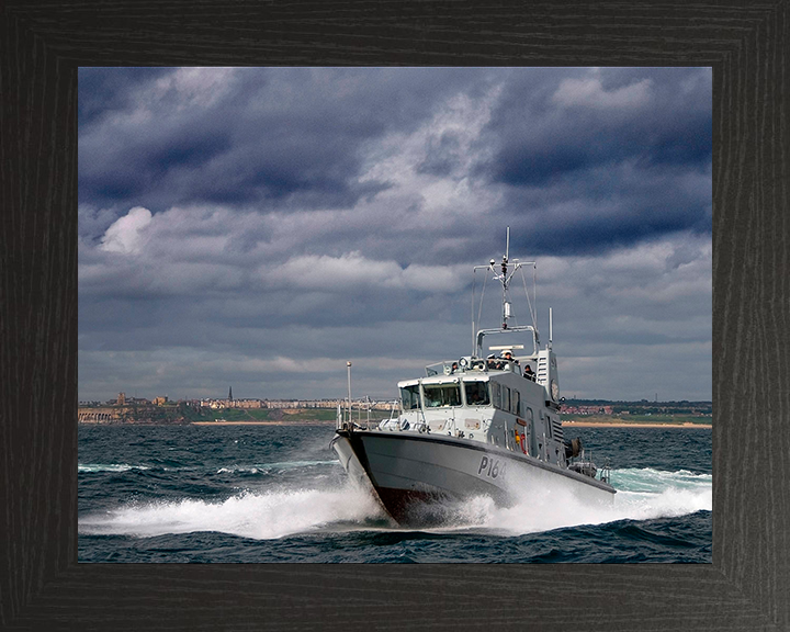 HMS Explorer (P164) Photo Print - At Sea 2009 - Royal Navy Archer Class P2000 Patrol Vessel Hampshire Prints 10 x 8 Black Frame No