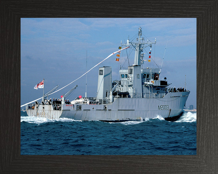 HMS Waveney M2003 Royal Navy River class minesweeper Photo Print or Framed Print - Hampshire Prints