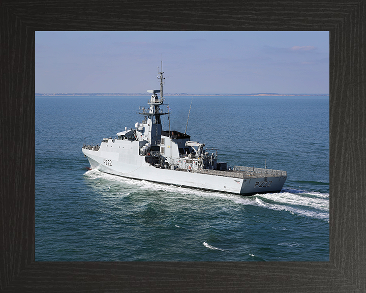 HMS Forth P222 | Photo Print | Framed Print | Poster | River Class | Patrol Ship | Royal Navy Hampshire Prints