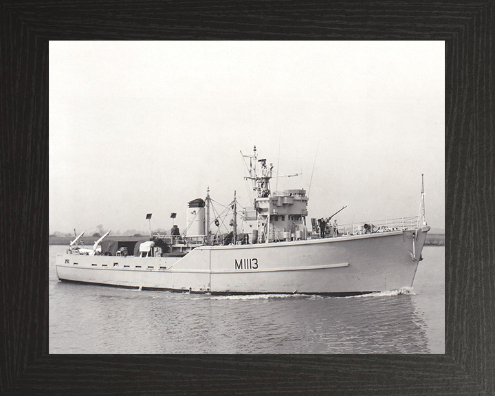 HMS Brereton (M1113) Photo Print - Starboard View - Royal Navy Ton Class Minesweeper Hampshire Prints 10 x 8 Black Frame No