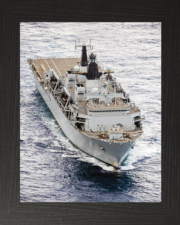 HMS Bulwark (L15) Royal Navy Albion Class Amphibious Ship High Starboard Bow View Photo Print Wall Art Decor Posters, Prints, & Visual Artwork Hampshire Prints 10 x 8 Black Frame No