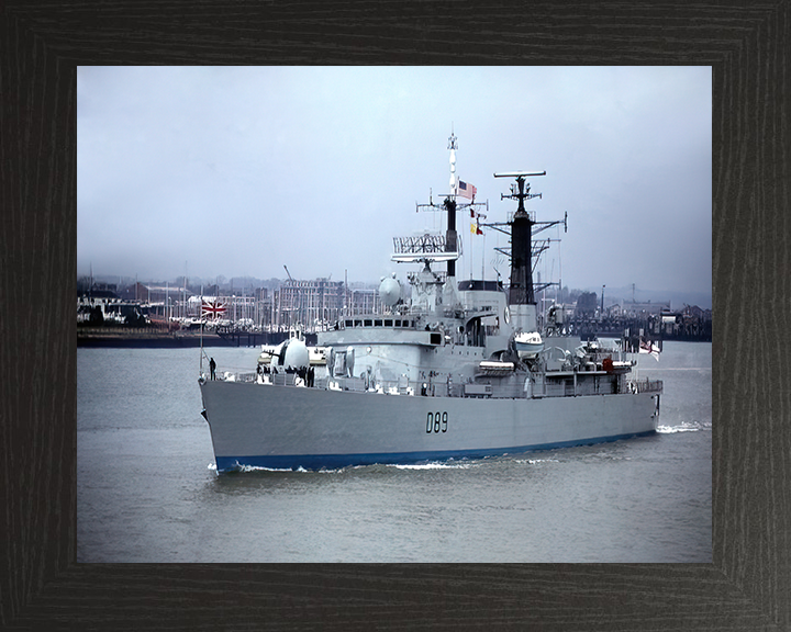 HMS Exeter D89 Royal Navy Type 42 Destroyer Photo Print or Framed Print - Hampshire Prints