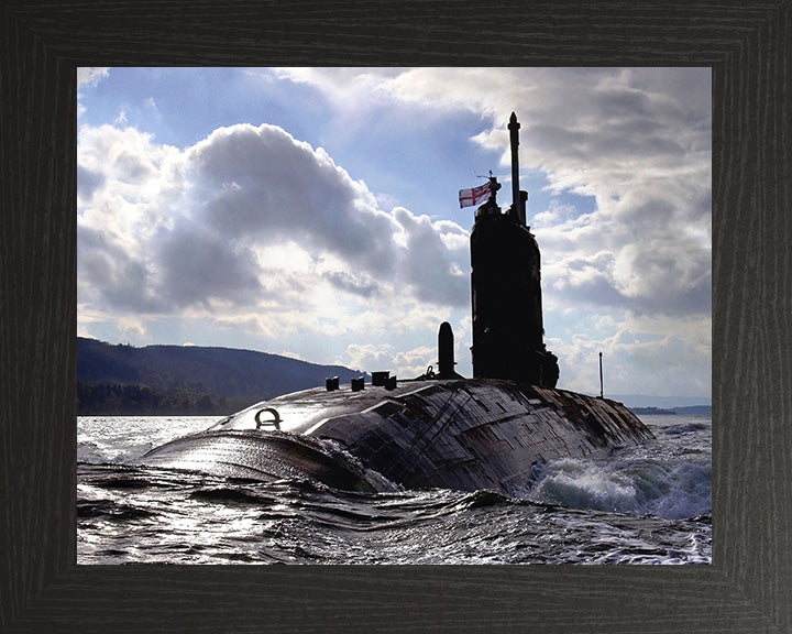 HMS Superb S109 Royal Navy Swiftsure class Submarine Photo Print or Framed Print - Hampshire Prints