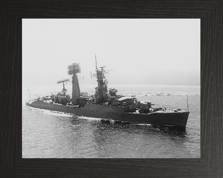 HMS Chichester (F59) Royal Navy Salisbury Class Frigate Turning to Port Photo Print Wall Art Decor Posters, Prints, & Visual Artwork Hampshire Prints 10 x 8 Black Frame No