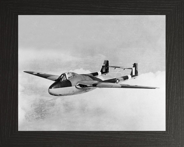 RAF de Havilland Vampire in flight Photo Print - Royal Air Force Aircraft Hampshire Prints 10 x 8 Black Frame No