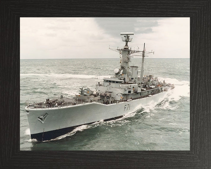 HMS Scylla F71 | Photo Print | Framed Print | Leander Class | Frigate | Royal Navy Hampshire Prints