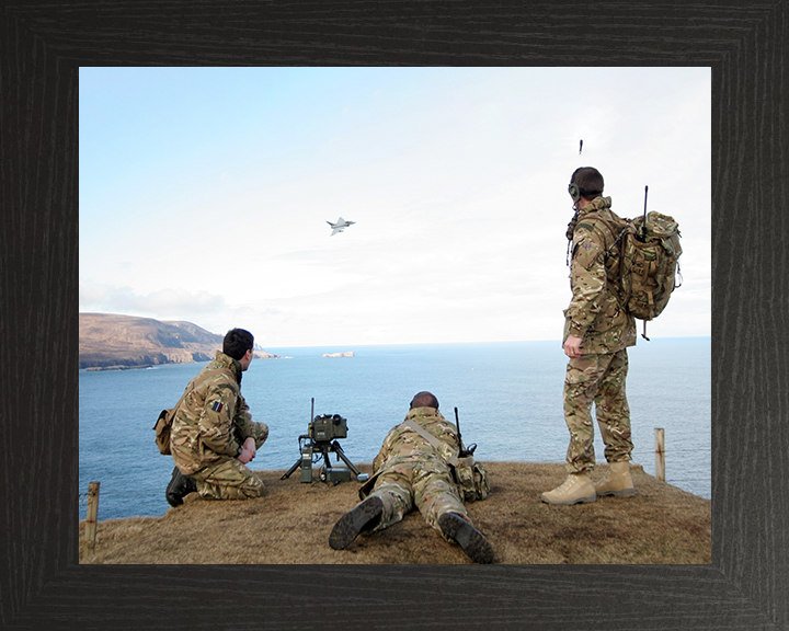 RAF Regiment Forward Air Controllers Photo Print - Royal Air Force Hampshire Prints 10 x 8 Black Frame No