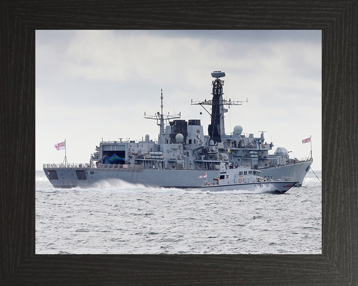 HMS Argyll (F231) Royal Navy Type 23 Frigate With P2000 Wall Art Photo Print Naval Decor Posters, Prints, & Visual Artwork Hampshire Prints 10 x 8 Black Frame No