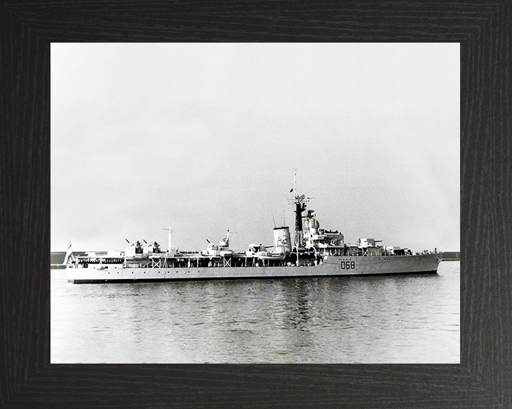 HMS Barrosa (D68) Royal Navy Battle Class Destroyer Starboard Side View Photo Print Wall Art Decor Posters, Prints, & Visual Artwork Hampshire Prints 10 x 8 Black Frame No