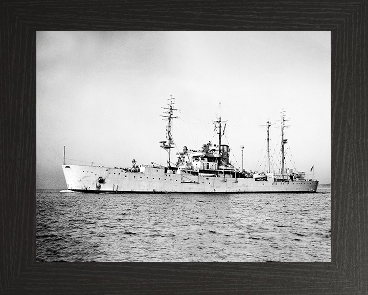 HMS Boxer (F121) Royal Navy Landing Ship Port Side View Photo Print Wall Art Decor Posters, Prints, & Visual Artwork Hampshire Prints 10 x 8 Black Frame No