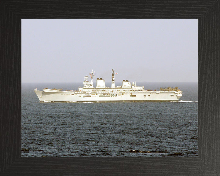 HMS Illustrious R06 | Photo Print | Framed Print | Invincible Class | Aircraft Carrier | Royal Navy Hampshire Prints