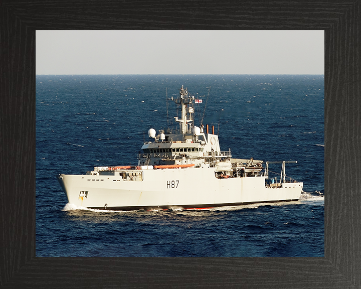 HMS Echo (H87) Royal Navy Echo Class Survey Vessel Port Side Photo Print Wall Art Decor Posters, Prints, & Visual Artwork Hampshire Prints 10 x 8 Black Frame No