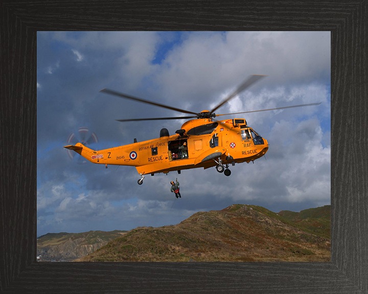 RAF Search and Rescue (SAR) Sea King Helicopter Photo Print - Royal Air Force Aircraft Hampshire Prints 10 x 8 Black Frame No