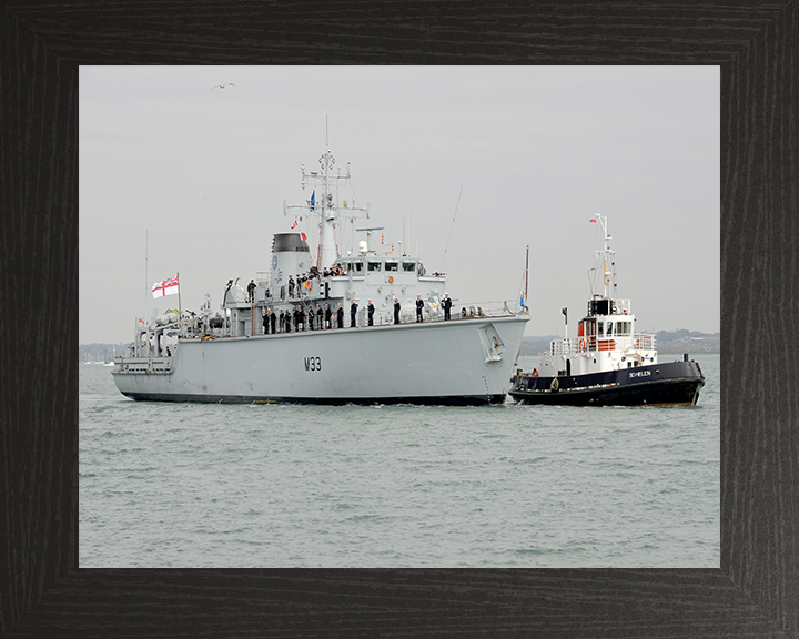 HMS Brocklesby (M33) Photo Print - Returns to Portsmouth 2014 - Royal Navy Hunt Class Mine Warfare Vessel Posters, Prints, & Visual Artwork Hampshire Prints 10 x 8 Black Frame No