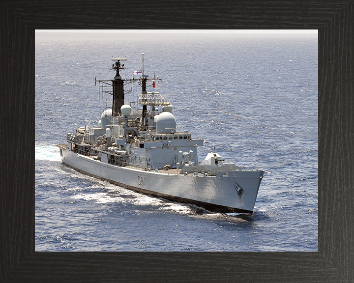 HMS Edinburgh (D97) Royal Navy Type 42 Destroyer High Starboard Bow View Photo Print Wall Art Decor Posters, Prints, & Visual Artwork Hampshire Prints 10 x 8 Black Frame No