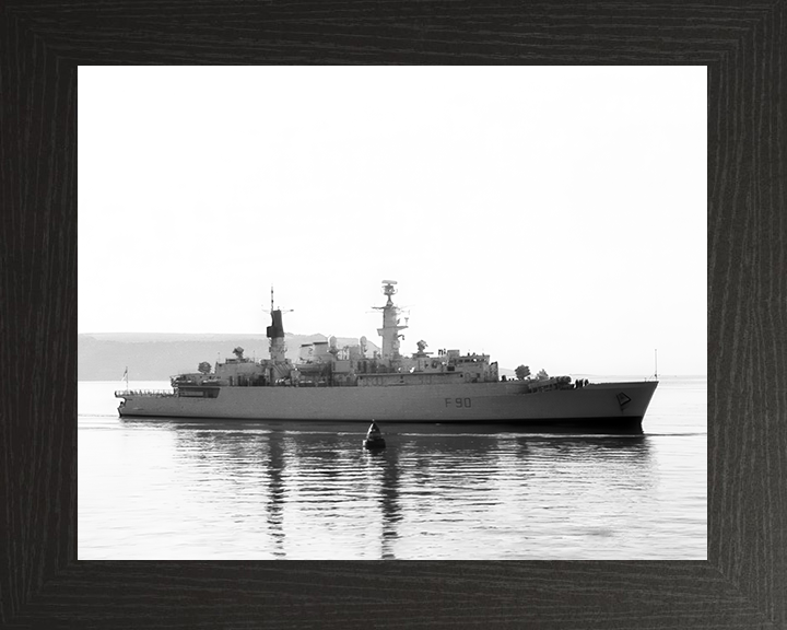 HMS Brilliant (F90) Royal Navy Type 22 Frigate Starboard Beam View Photo Print Wall Art Decor Posters, Prints, & Visual Artwork Hampshire Prints 10 x 8 Black Frame No