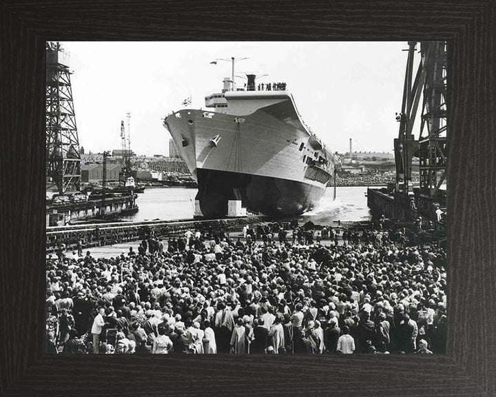 HMS Ark Royal R07 | Photo Print | Framed Print | Invincible Class | Aircraft Carrier | Royal Navy Hampshire Prints
