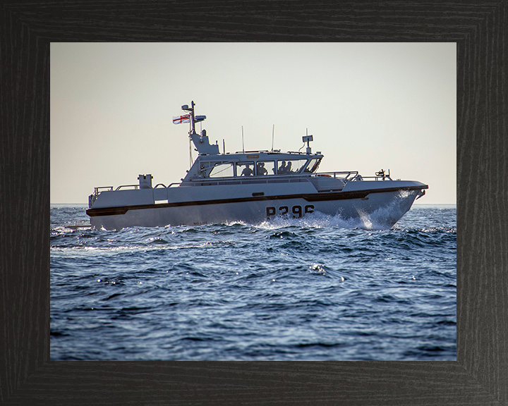 HMS Dagger (P296) Royal Navy Cutlass Class Patrol Vessel Starboard View Photo Print Wall Art Decor Posters, Prints, & Visual Artwork Hampshire Prints 10 x 8 Black Frame No