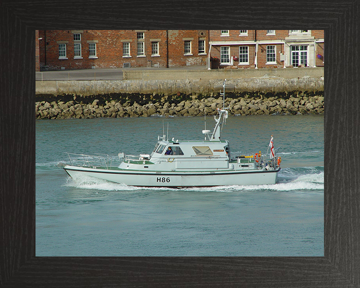 HMS Gleaner H86 Royal Navy Survey Motor Launch Photo Print or Framed Photo Print - Hampshire Prints