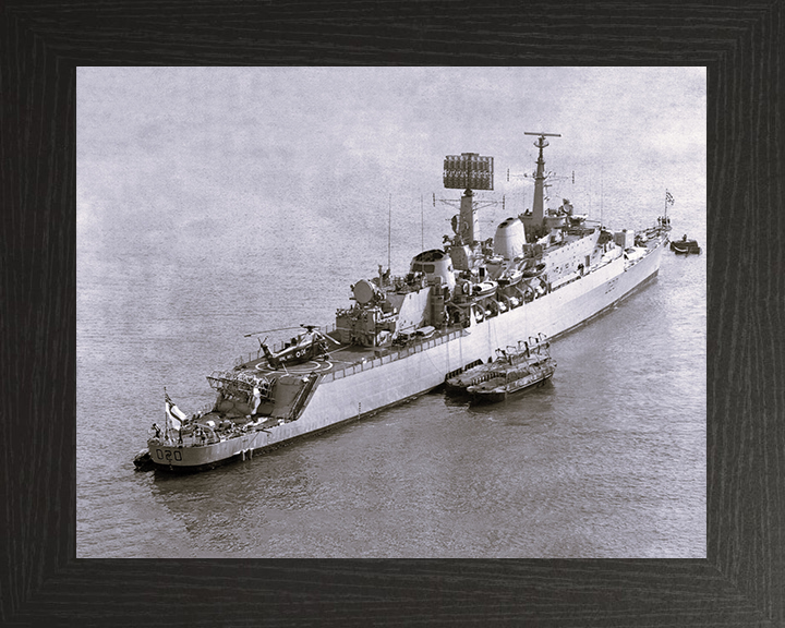 HMS Fife D20 | Photo Print | Framed Print | Poster | County Class | Destroyer | Royal Navy Hampshire Prints