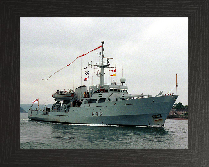 HMS Bulldog (H317) Photo Print - Paying Off 2001 - Royal Navy Bulldog Class Survey Vessel Posters, Prints, & Visual Artwork Hampshire Prints 10 x 8 Black Frame No